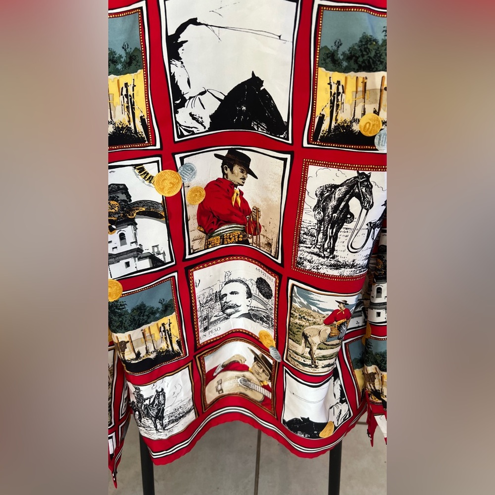 100 % silk Equestrian Top by Worth